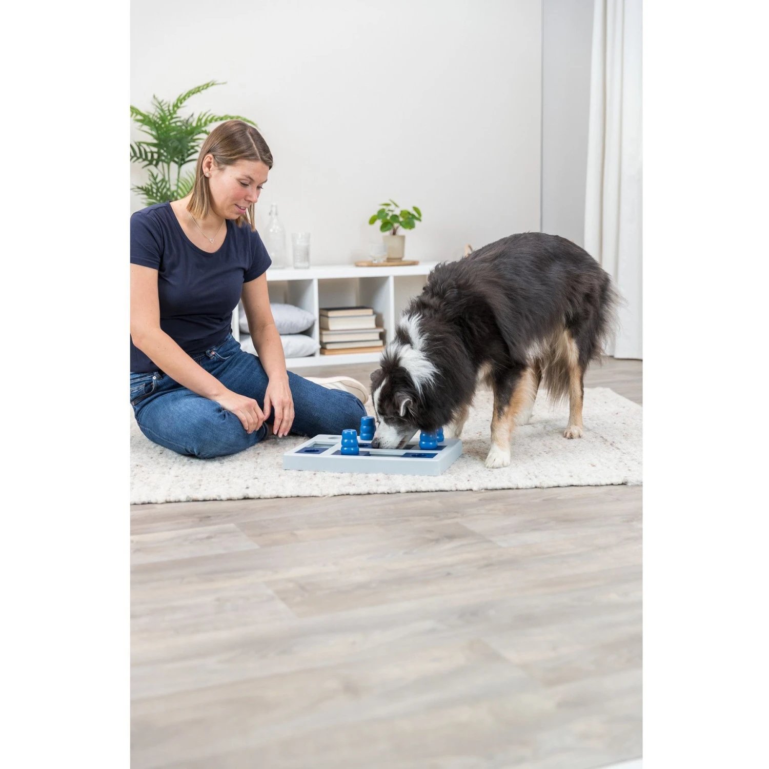 TRIXIE Chess Activity Strategy Game Dog Toy - Image 2