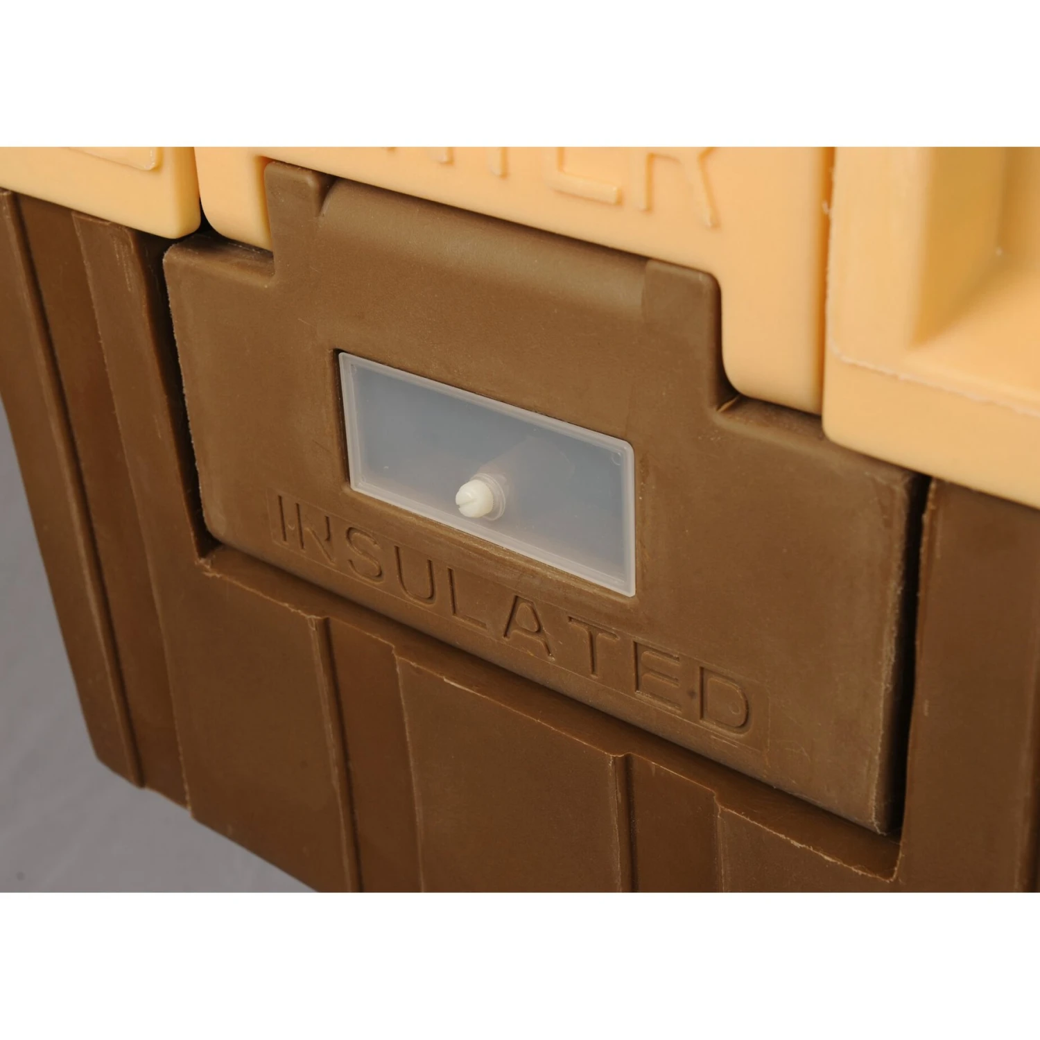 DP Hunter Dog House & Heating Pad - Image 4