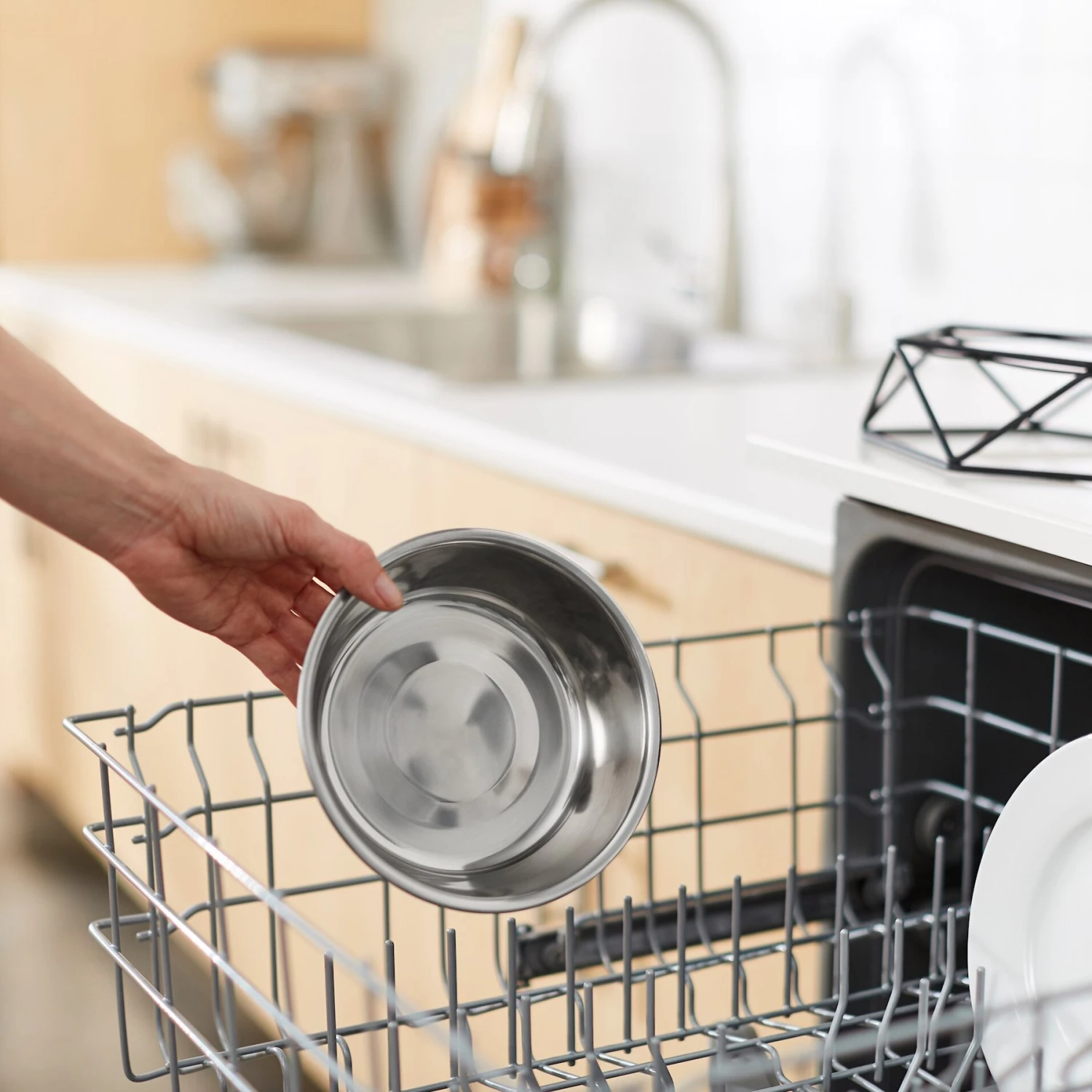 Frisco Elevated Stainless Steel Dog & Cat Bowl With Metal Stand - Image 8