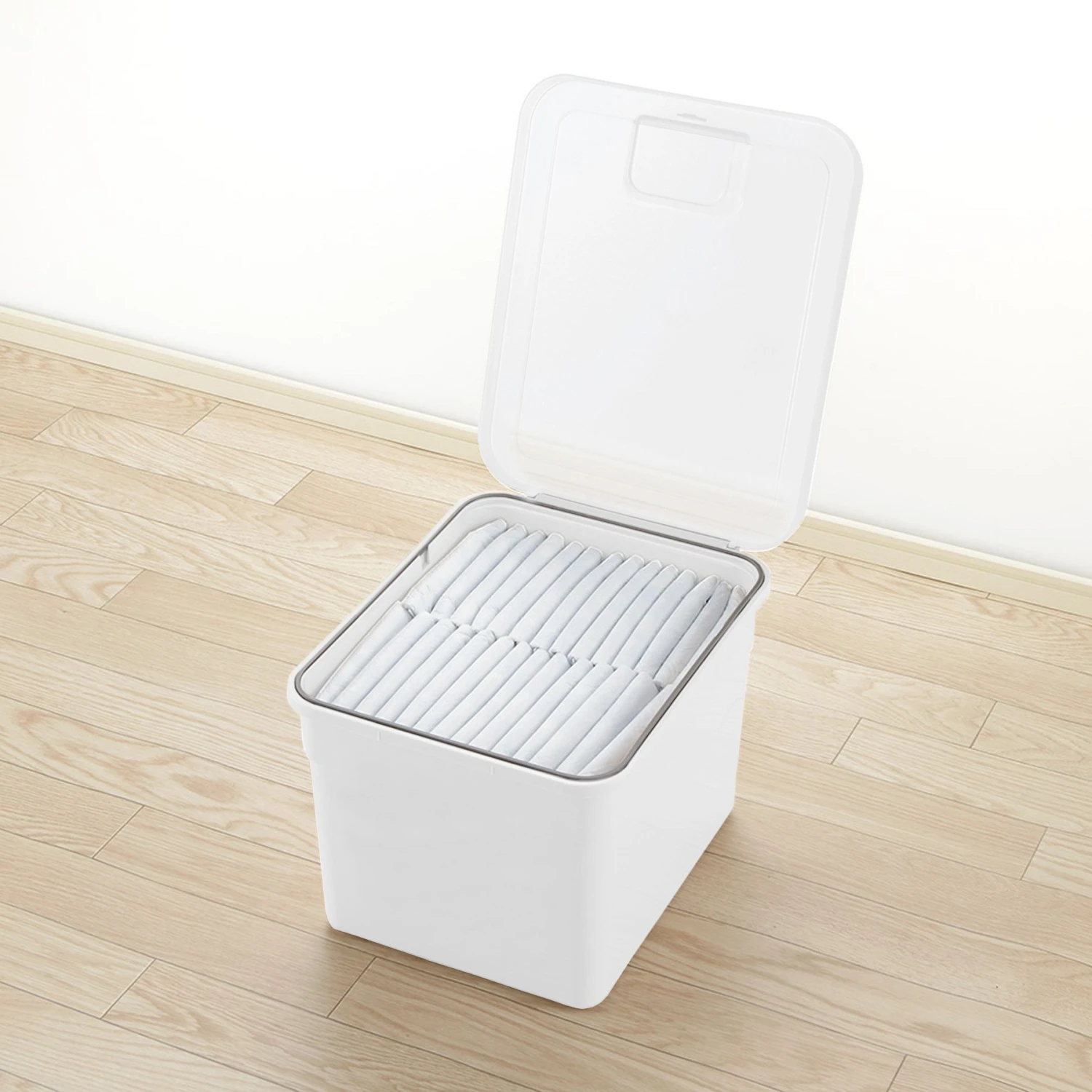 Richell Stuff Dog & Cat Container - Image 2